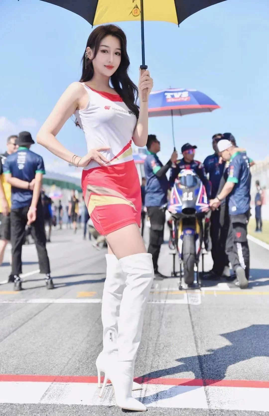 车模小姐姐 神仙颜值 完美身材