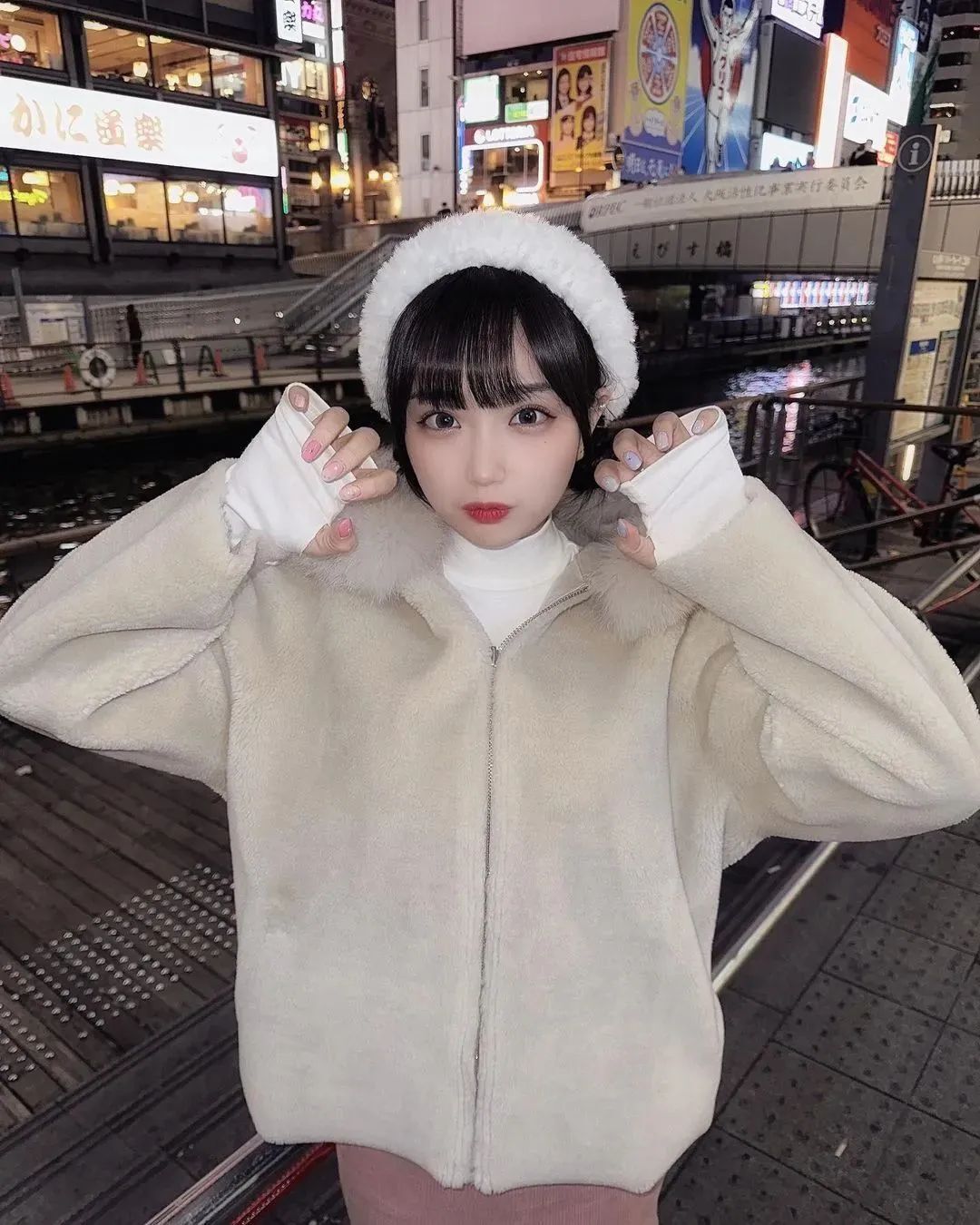 [仙女集]隔户杨柳弱袅袅，恰似十五女儿腰
