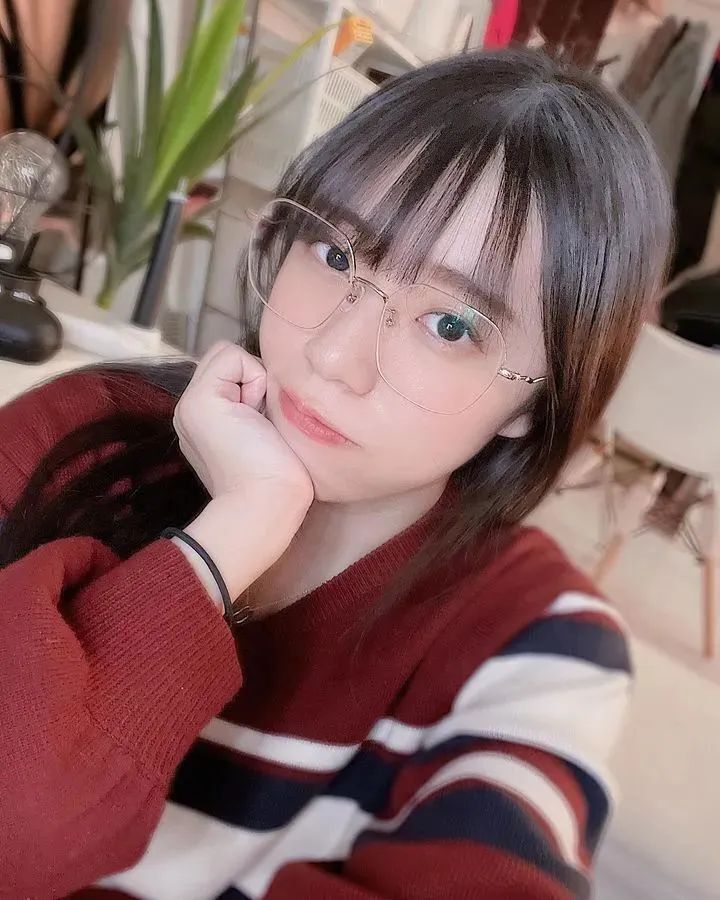[仙女集]双眼秋波闪，酥胸玉兔颠，美艳若貂蝉
