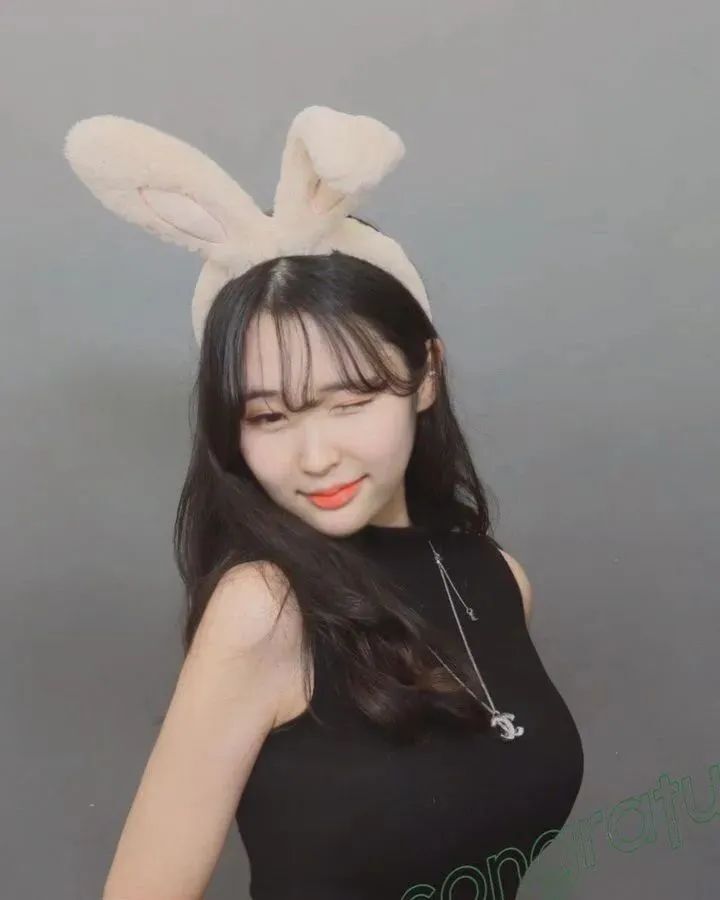 [仙女集]前凸后翘，这身材也太绝了！