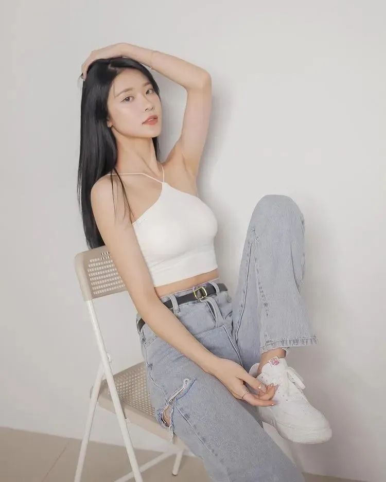 杨琪琪，她是台湾洪真英，“天菜”级别的网红美女！