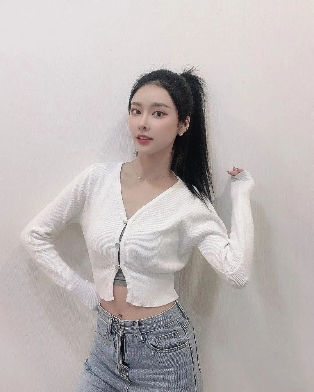 杨琪琪，她是台湾洪真英，“天菜”级别的网红美女！