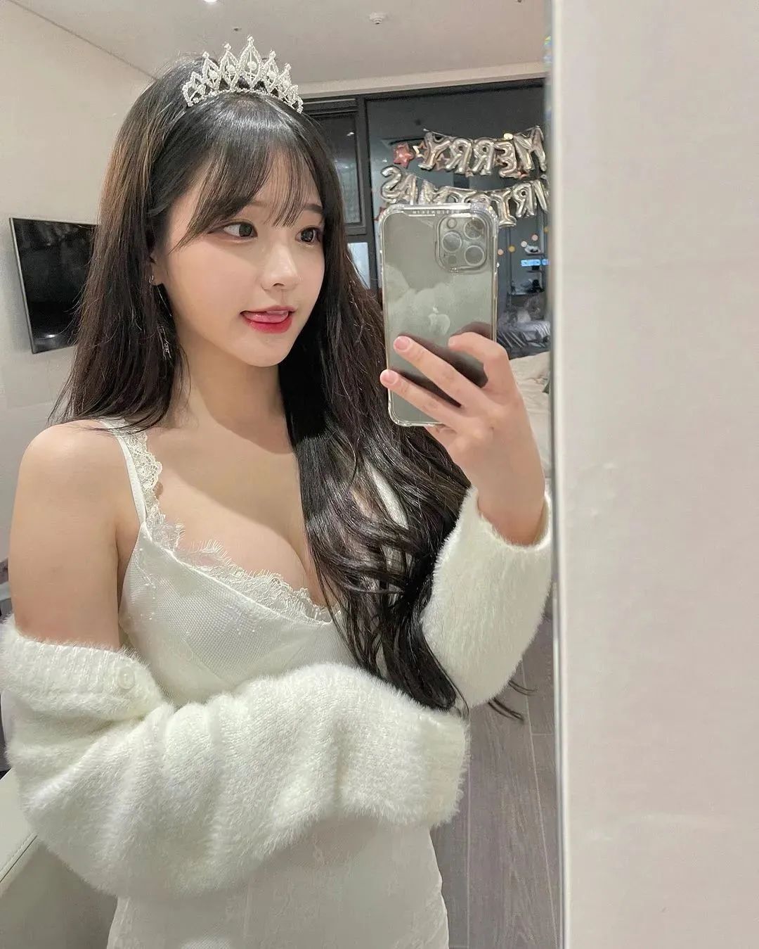 美女壁纸丨朴敏静，甜美可人的“萌系”女神