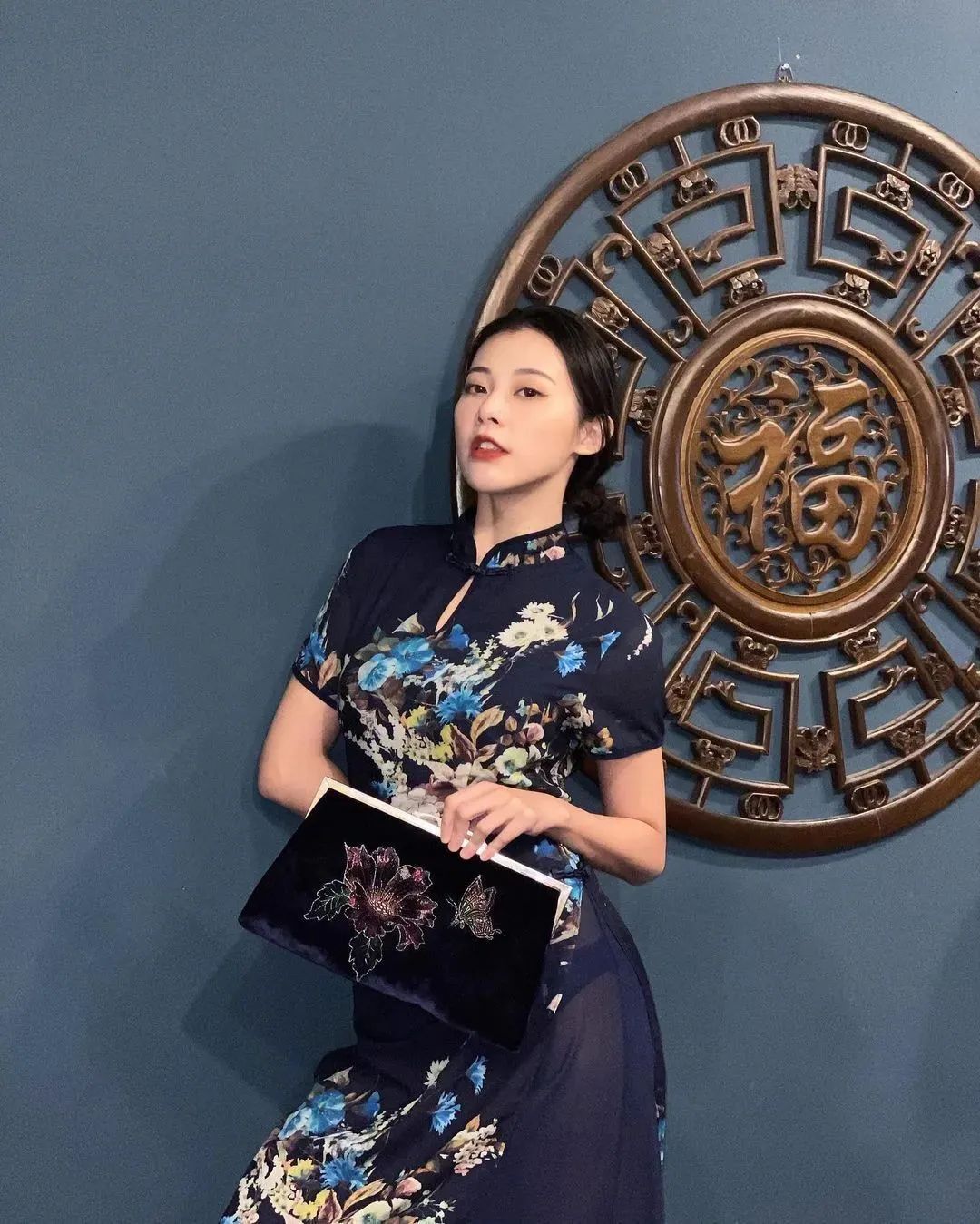 美女壁纸丨张香香，甜美可爱的“饮料店店花”