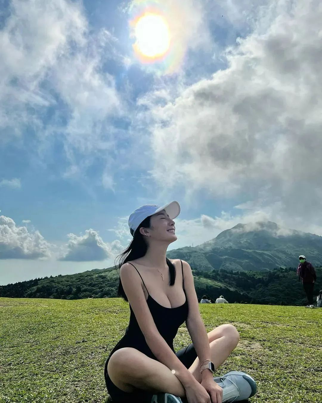 美女壁纸丨安柏，美艳动人的网红美女