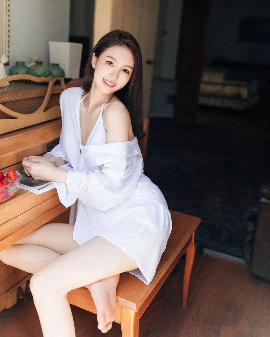 网红辣妈Crissie lee，肤白貌美的气质女神