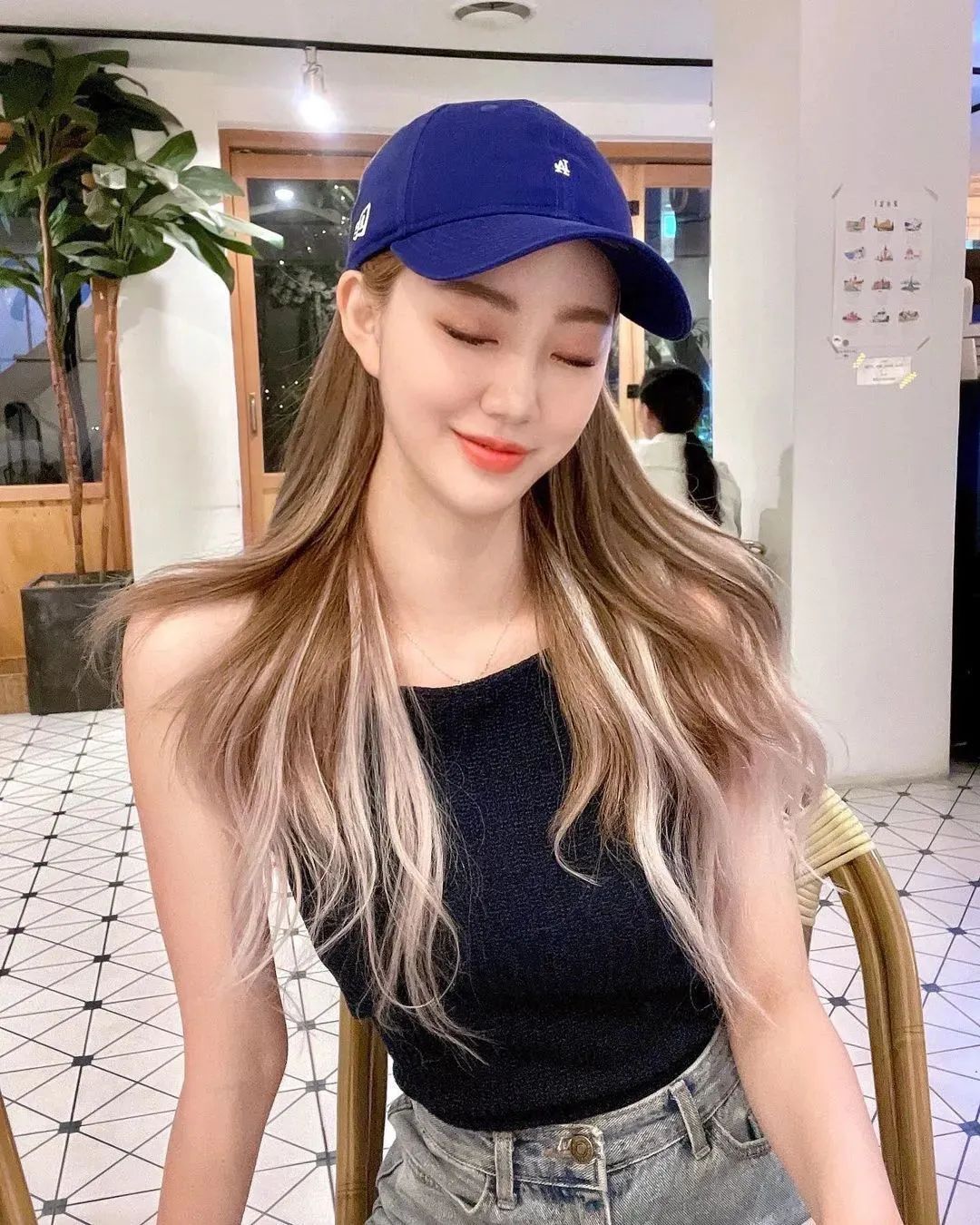 韩国网红Kim SoL，气质出众的美女模特