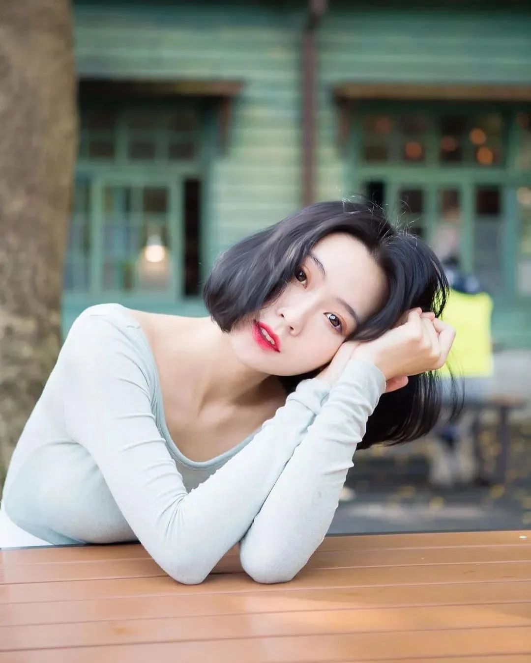 刘芳岑，甜美可人的舞蹈老师
