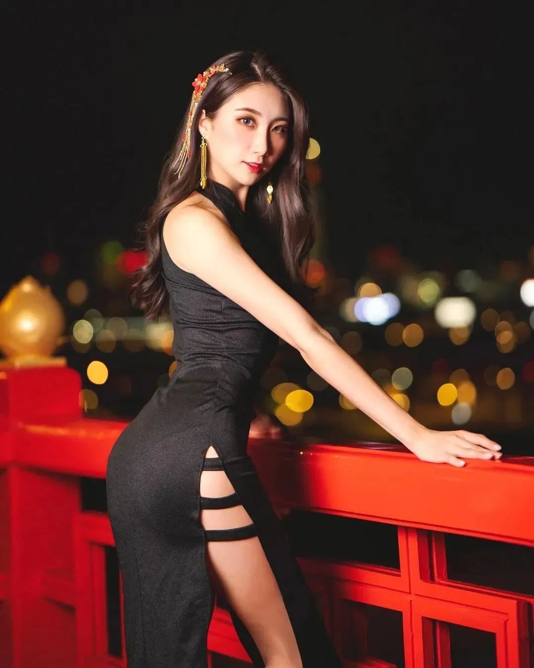 林宛璇，甜美火辣的“电豹女神”