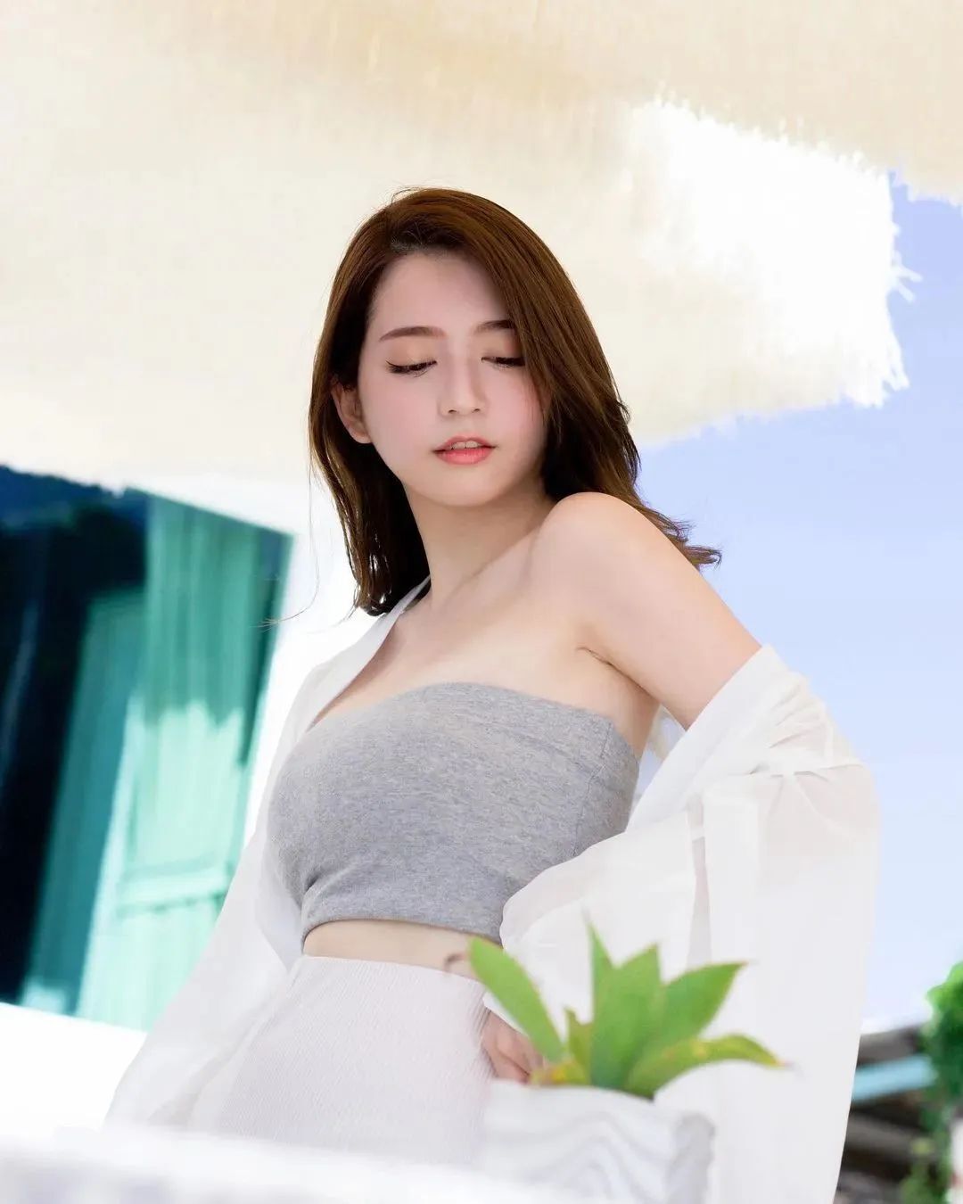 台湾网红若茵，甜美可人的气质女神