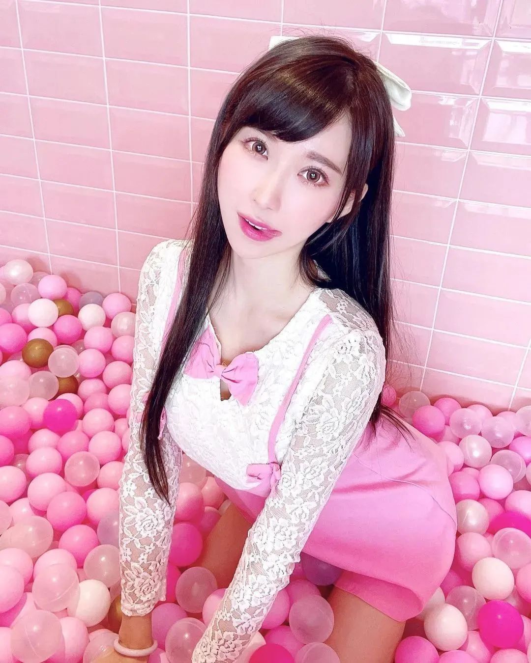 台湾网红蕾儿，辣度指数爆表的气质女神