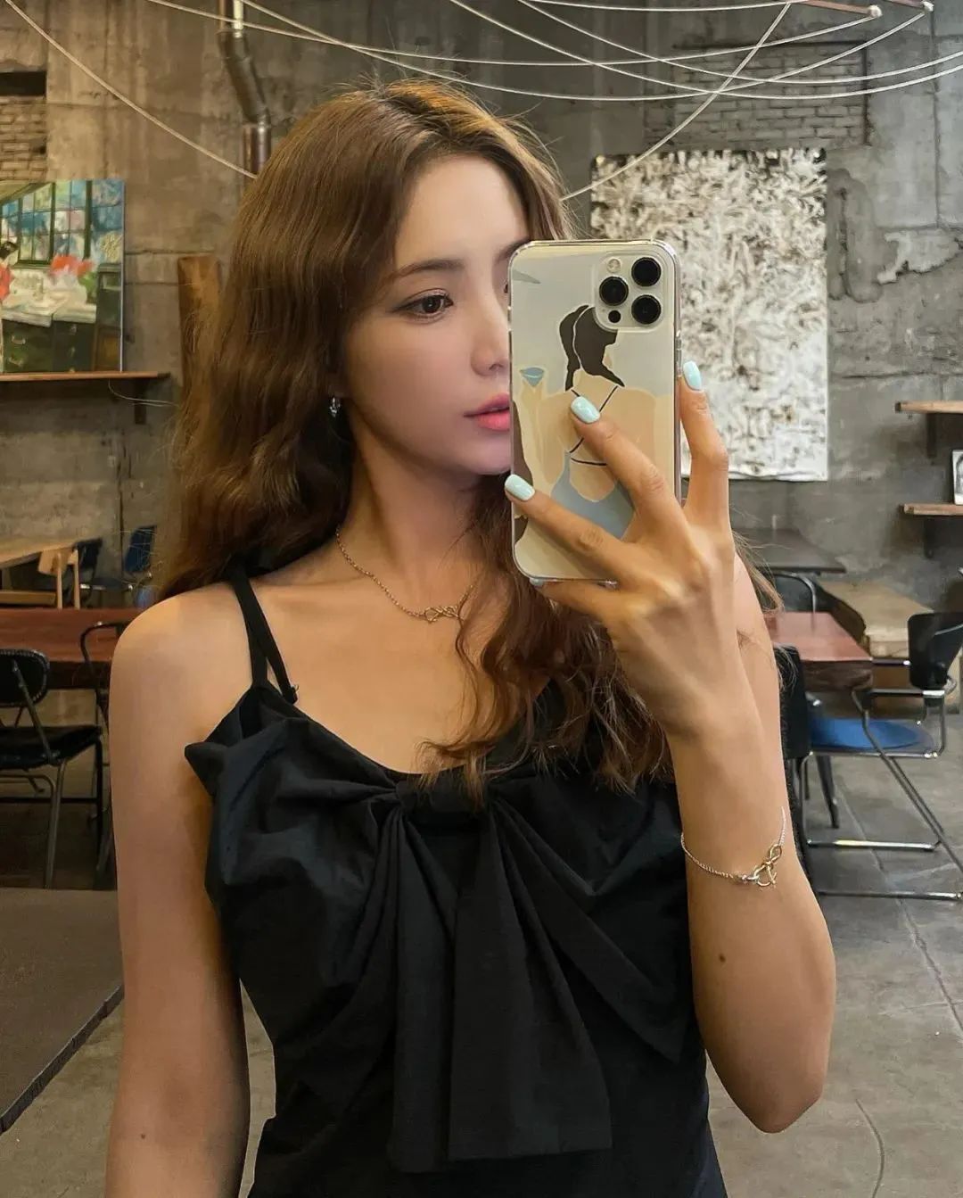 韩国网红2ppi，甜美又性感的美妆博主