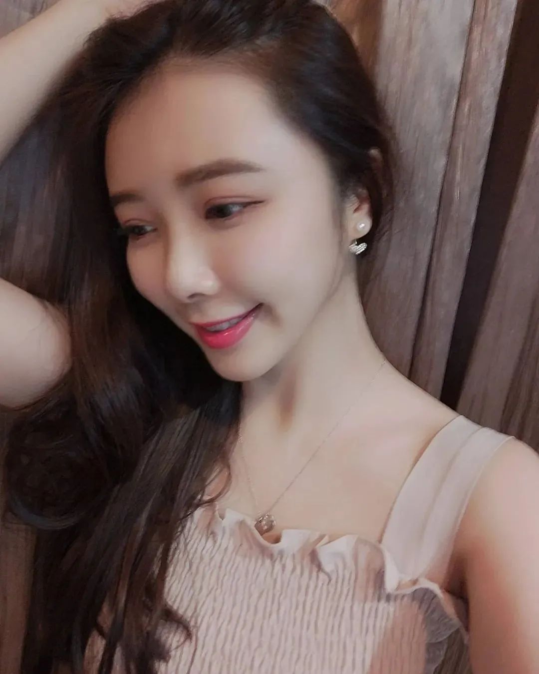 台湾网红陈甯揎，清纯可爱的甜美萌妹