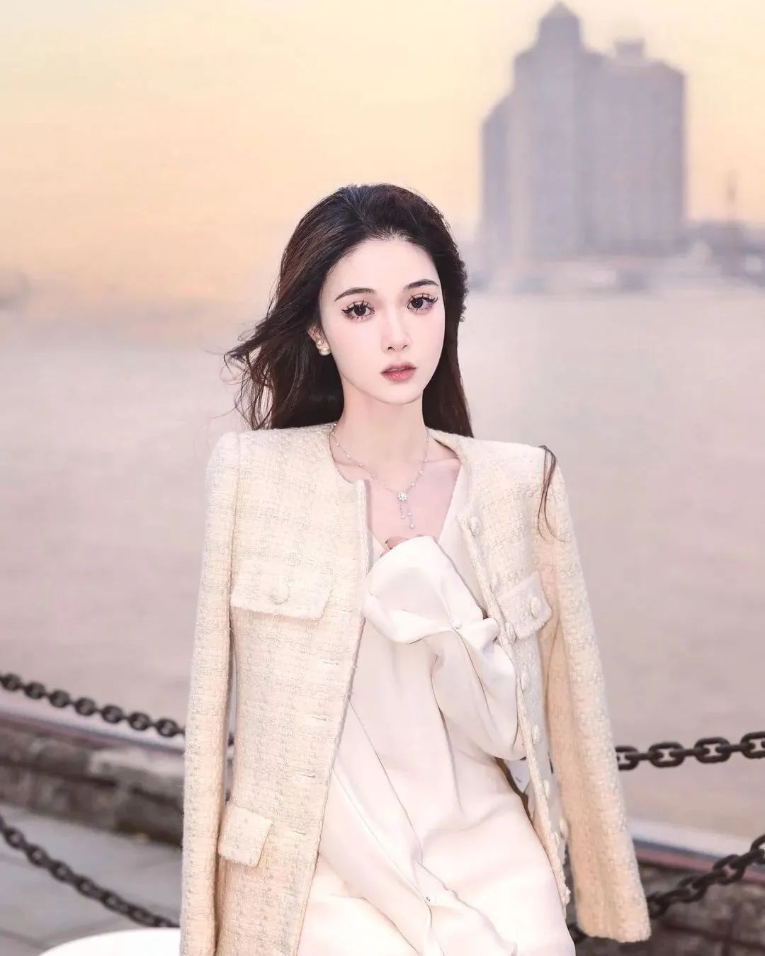 国产网红Sara，甜美迷人的气质女神