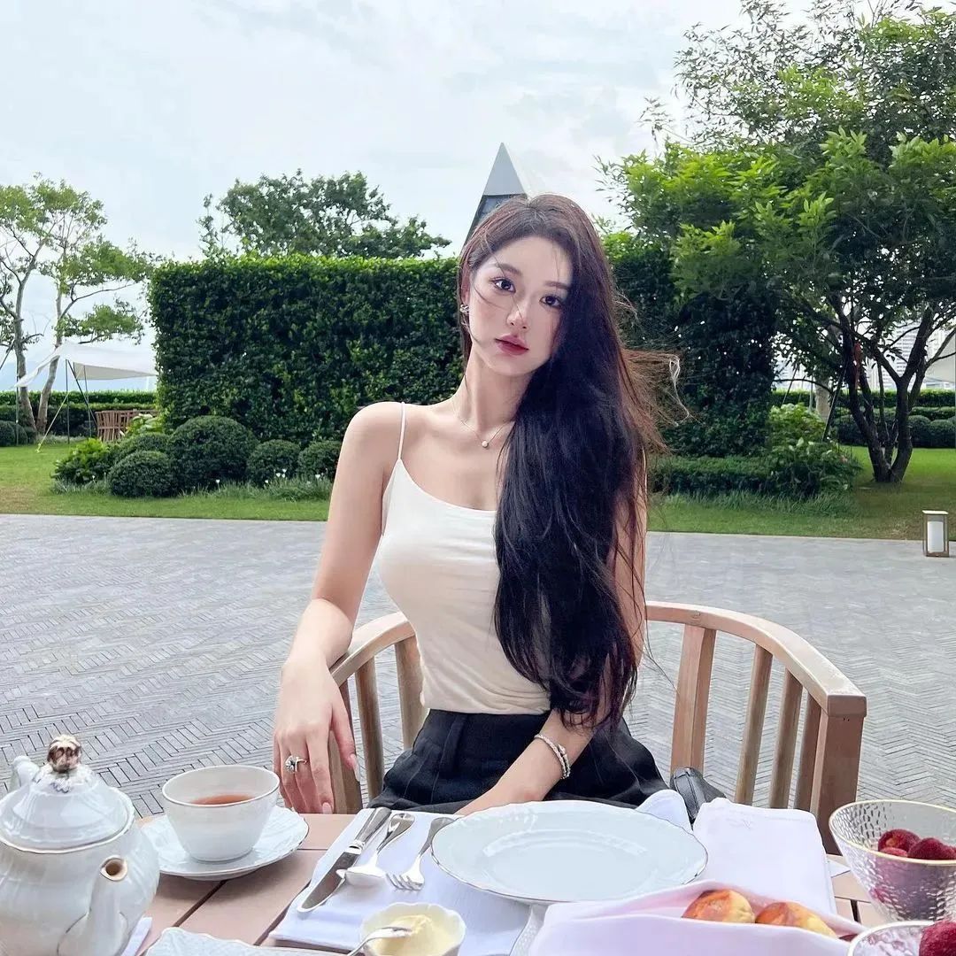 国产网红my2na，甜美迷人的气质女神