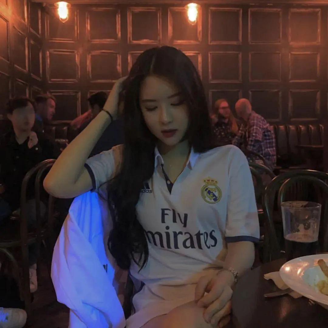 韩国网红byeol，甜美可人的韩国最美警花