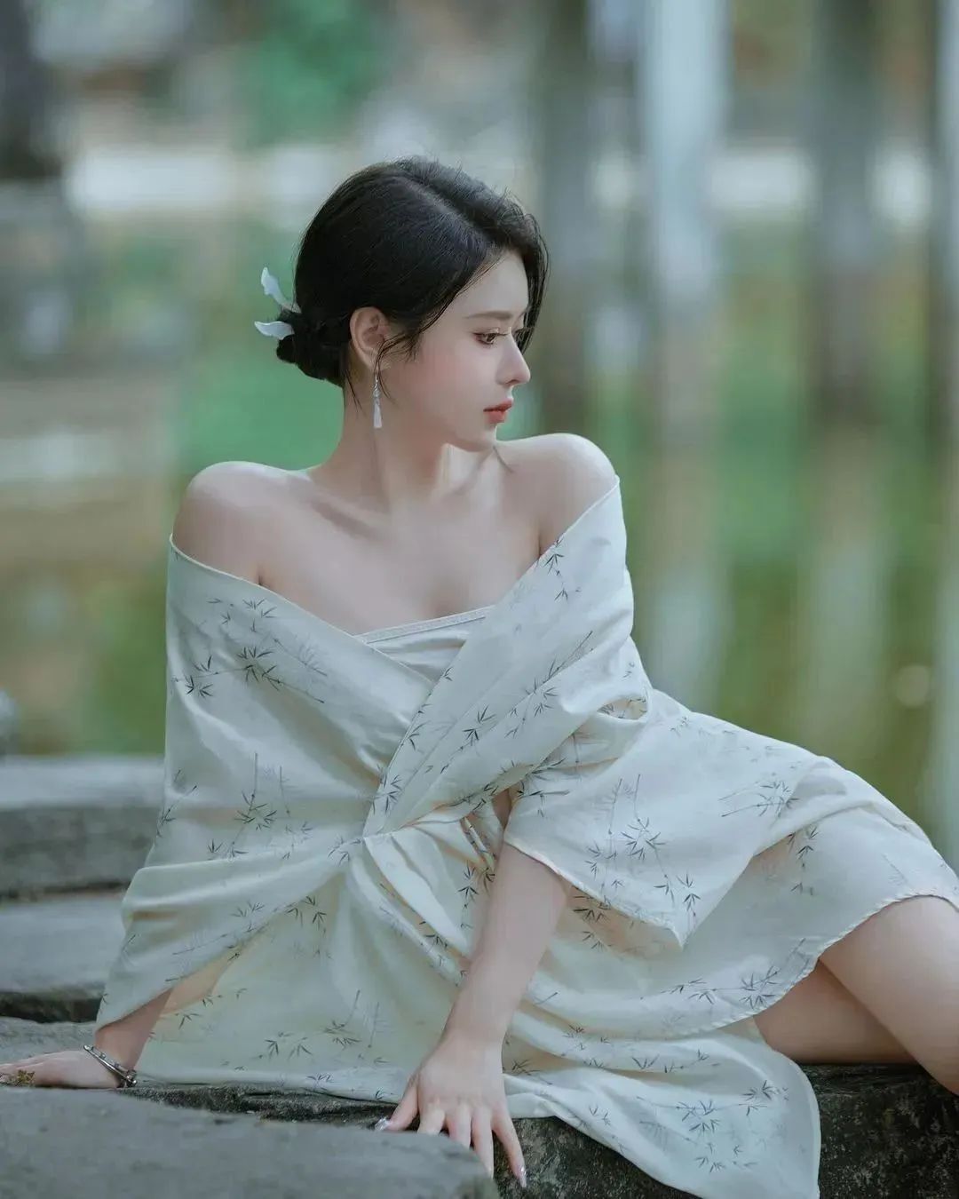 国产网红Cecile，火辣性感的美女模特