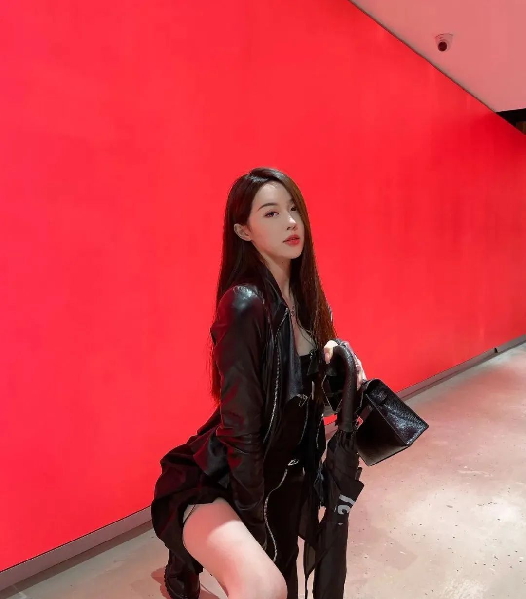 国产网红美女lya，拥高贵名媛气质的“白富美”女神