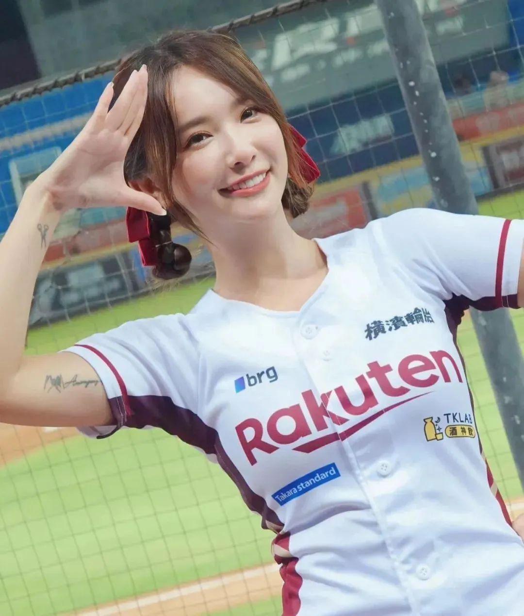网红 | 甜美又可爱的性感写真女王
