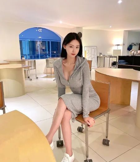 韩国网红 | eunj，甜美又性感的顶级美女模特