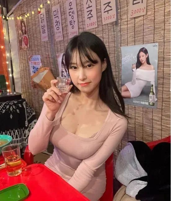 韩国网红 | Irene