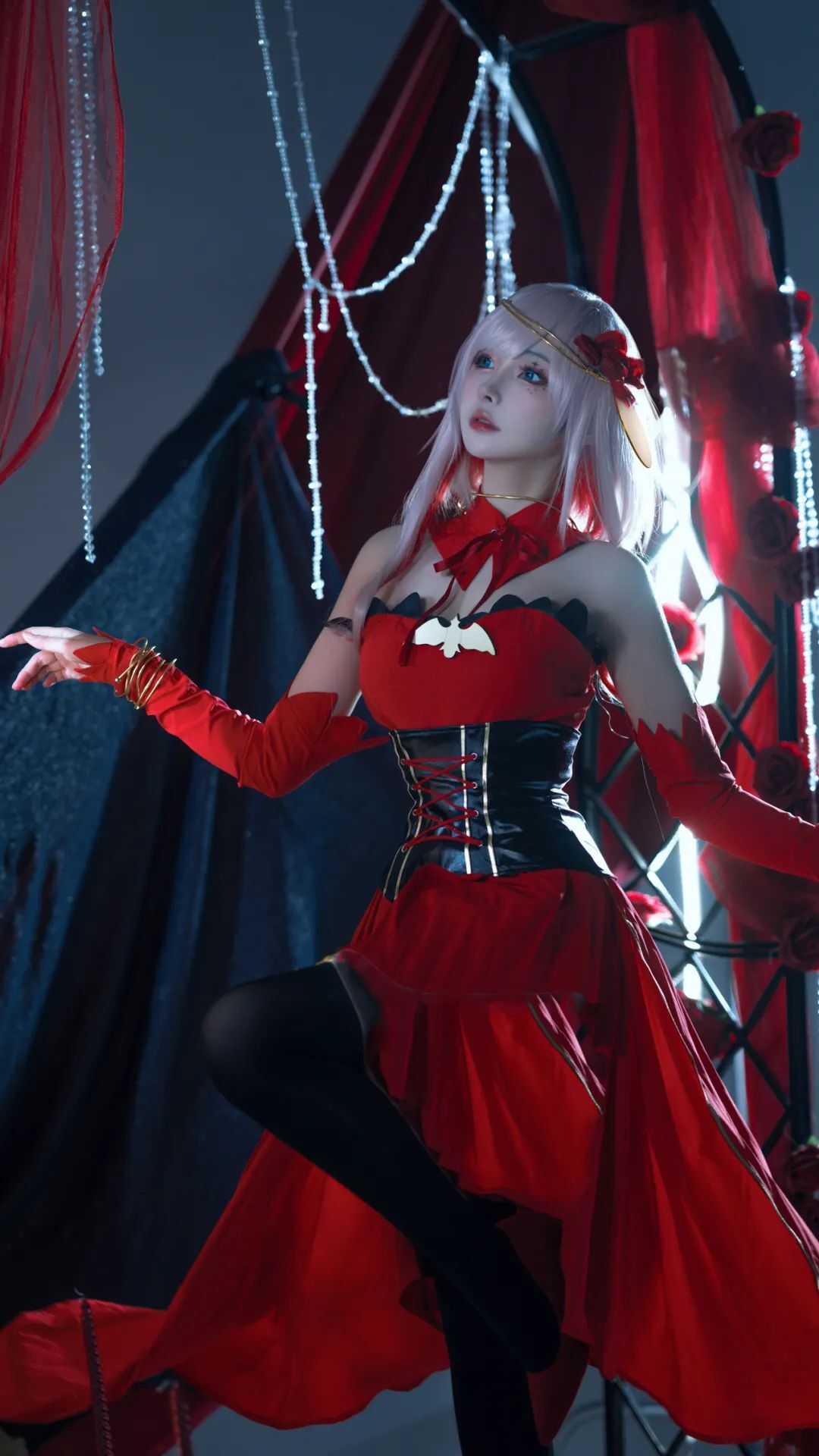 cosplay：【宿命回响】珂赛特