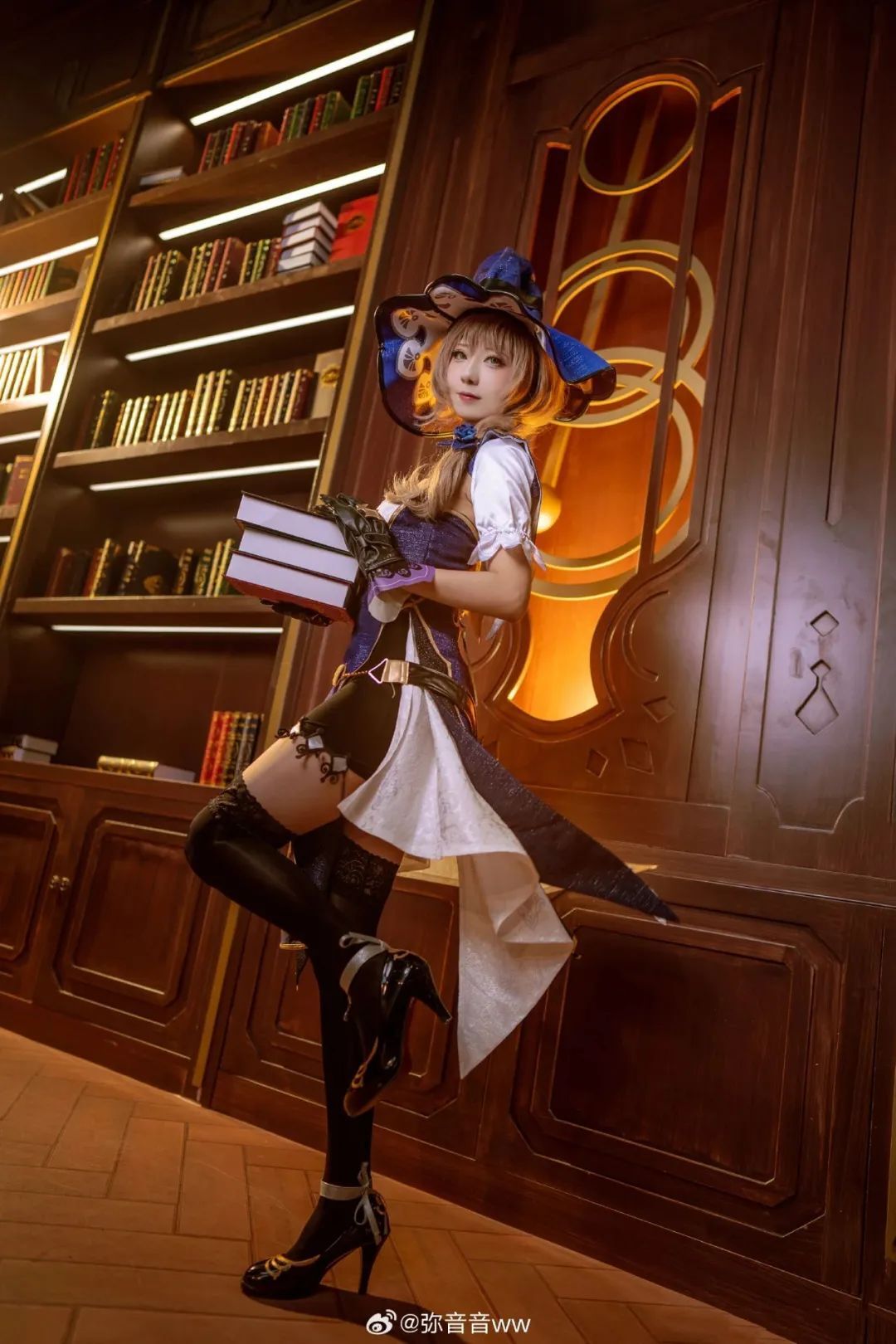 cosplay：原神 丽莎