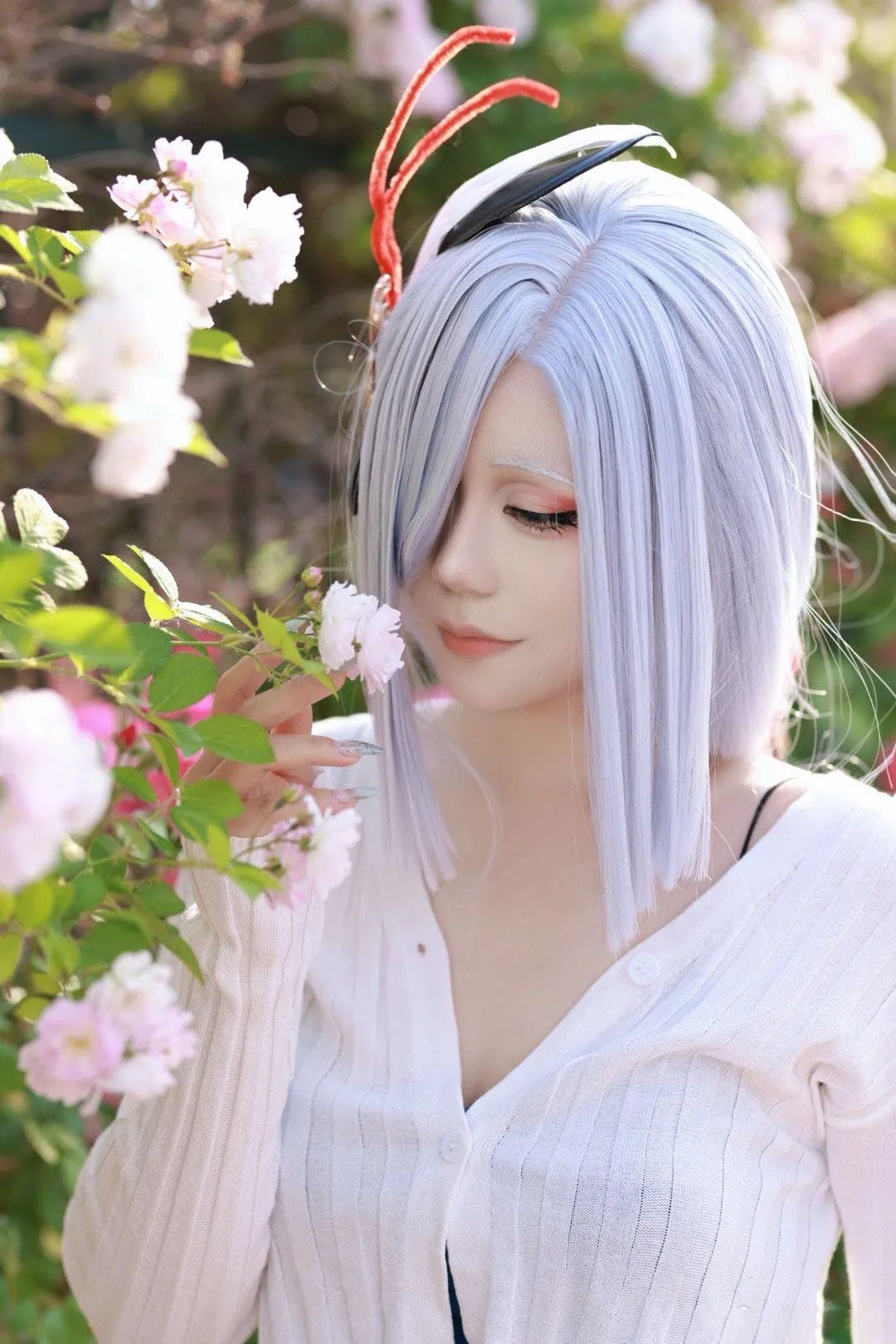 原神cos：大草神太御了！花嫁神子，女仆甘雨，蓝色包臀裙申鹤，更凸显身材！