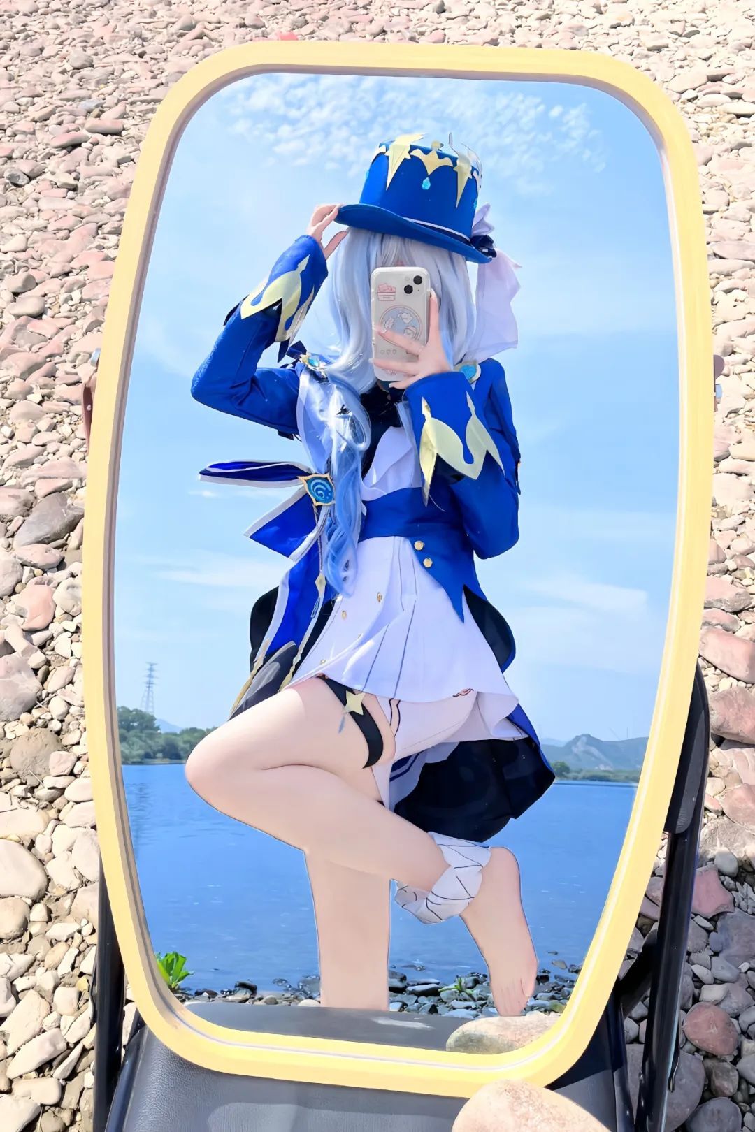 原神cos：太养眼了！绫华白丝水手服真乖巧！裸足和服雷神，女仆甘雨真不错！
