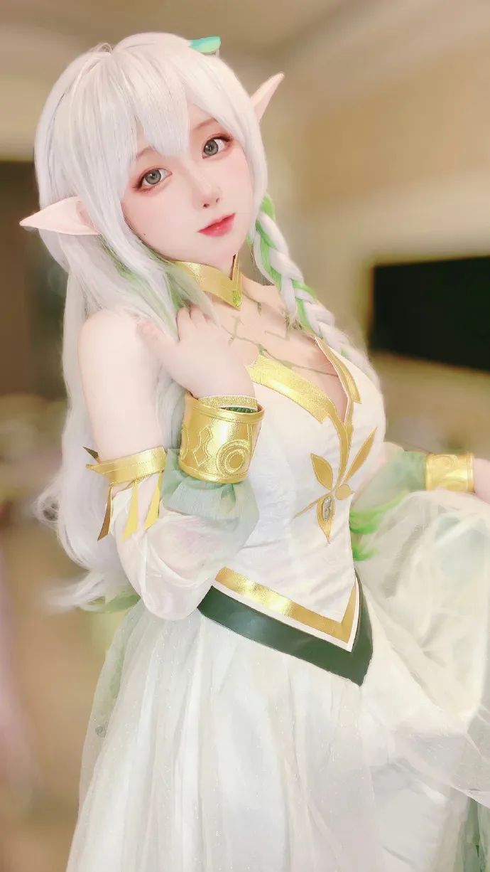 原神cos：白丝+护士，制服刻晴果然耐看！申鹤紧身衣，女仆胡桃甘雨太可爱了！