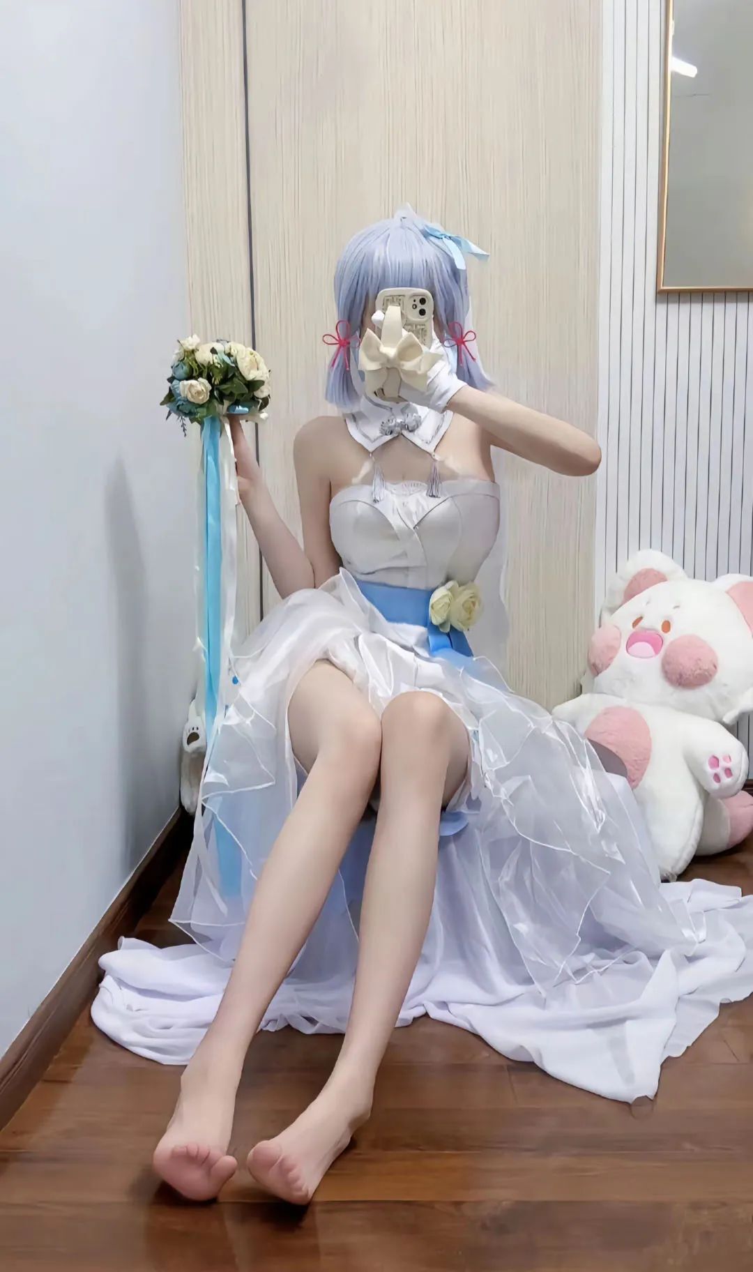 原神cos：婚纱大草神太美了！女仆装莱依拉，花嫁绫华，妮露小洋裙让人狂喜！