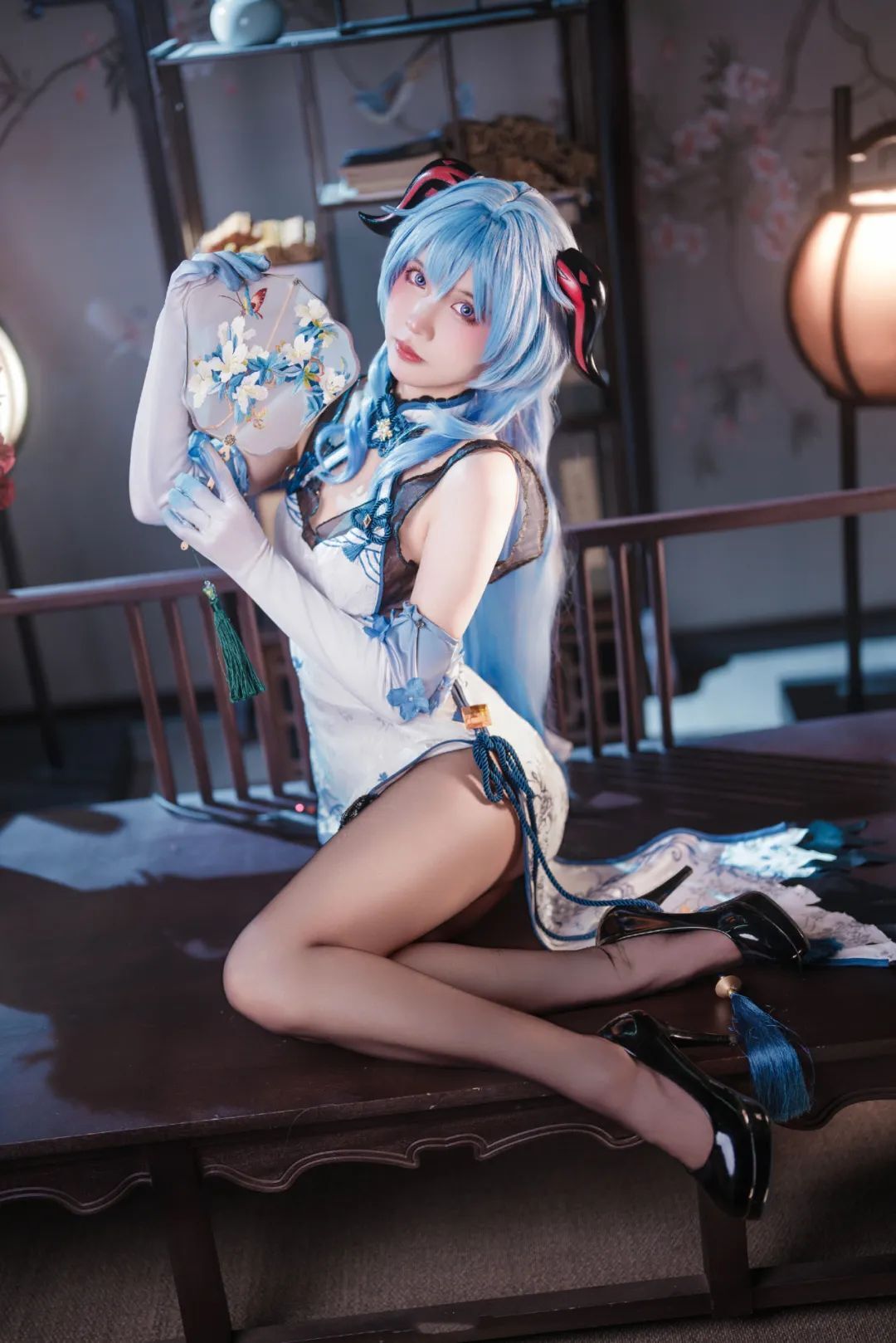 原神：雷神新服装美爆了！甘雨青花瓷旗袍，莫娜双马尾女仆，黑丝花嫁申鹤真绝了！