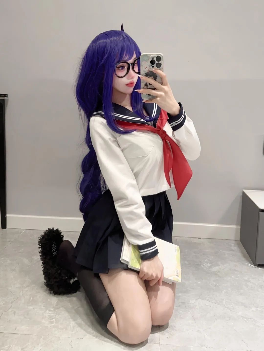 原神cos：jk制服雷神太可爱了！抹胸装申鹤真好看！黑丝女仆莫娜，婚纱神子谁不爱呢？