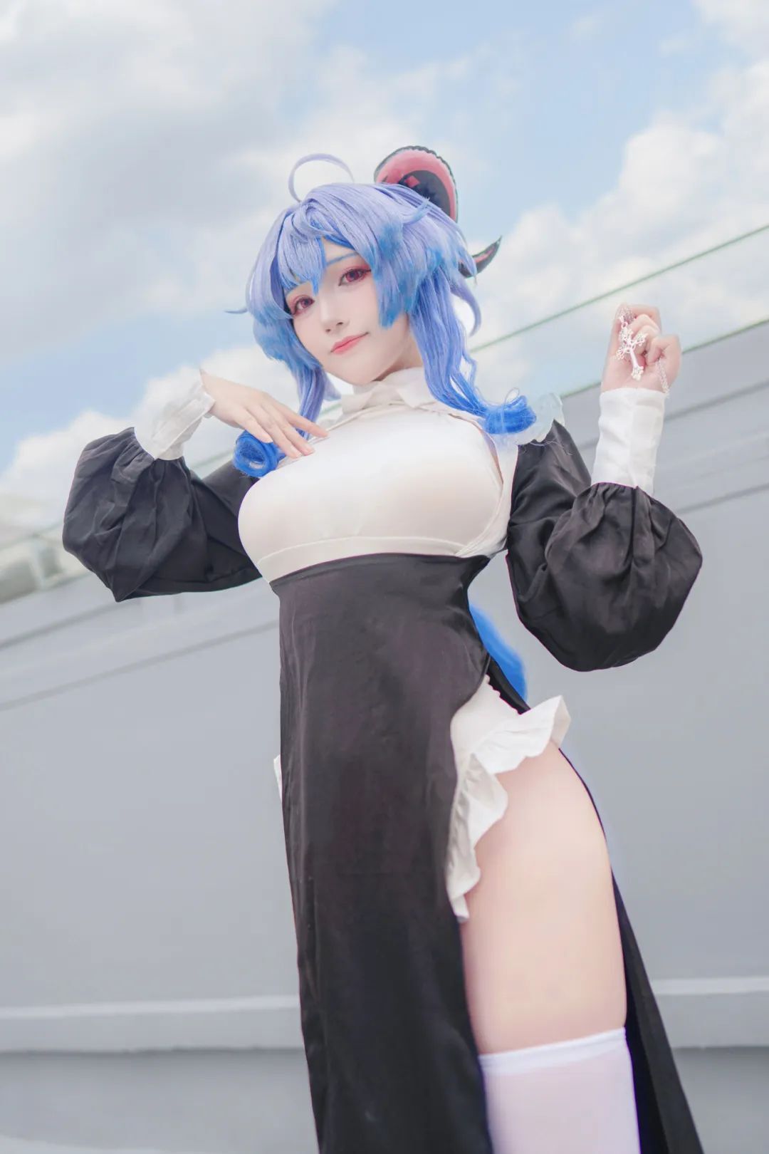原神cos：白丝+修女服，甘雨太顶了！白丝制服刻晴太御了！包臀裙申鹤，包臀裙申鹤太美了！