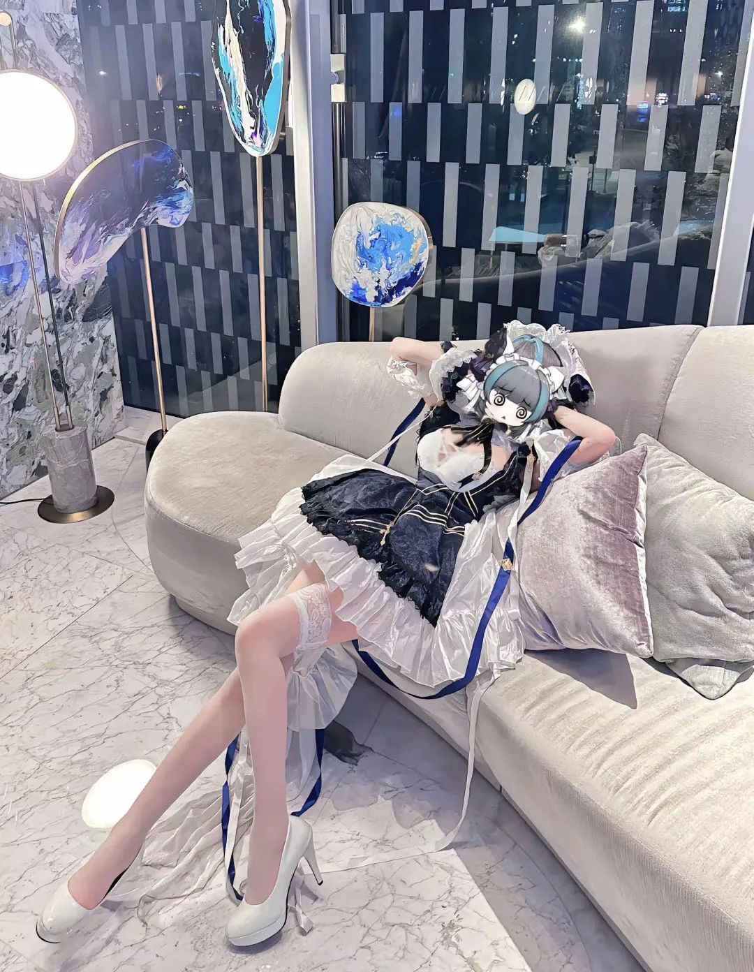 原神cos：黑丝+制服，雷神太御了！兔女郎甘雨，公主裙刻晴太俏皮了！JK绫华，黑丝纱裙申鹤美翻！