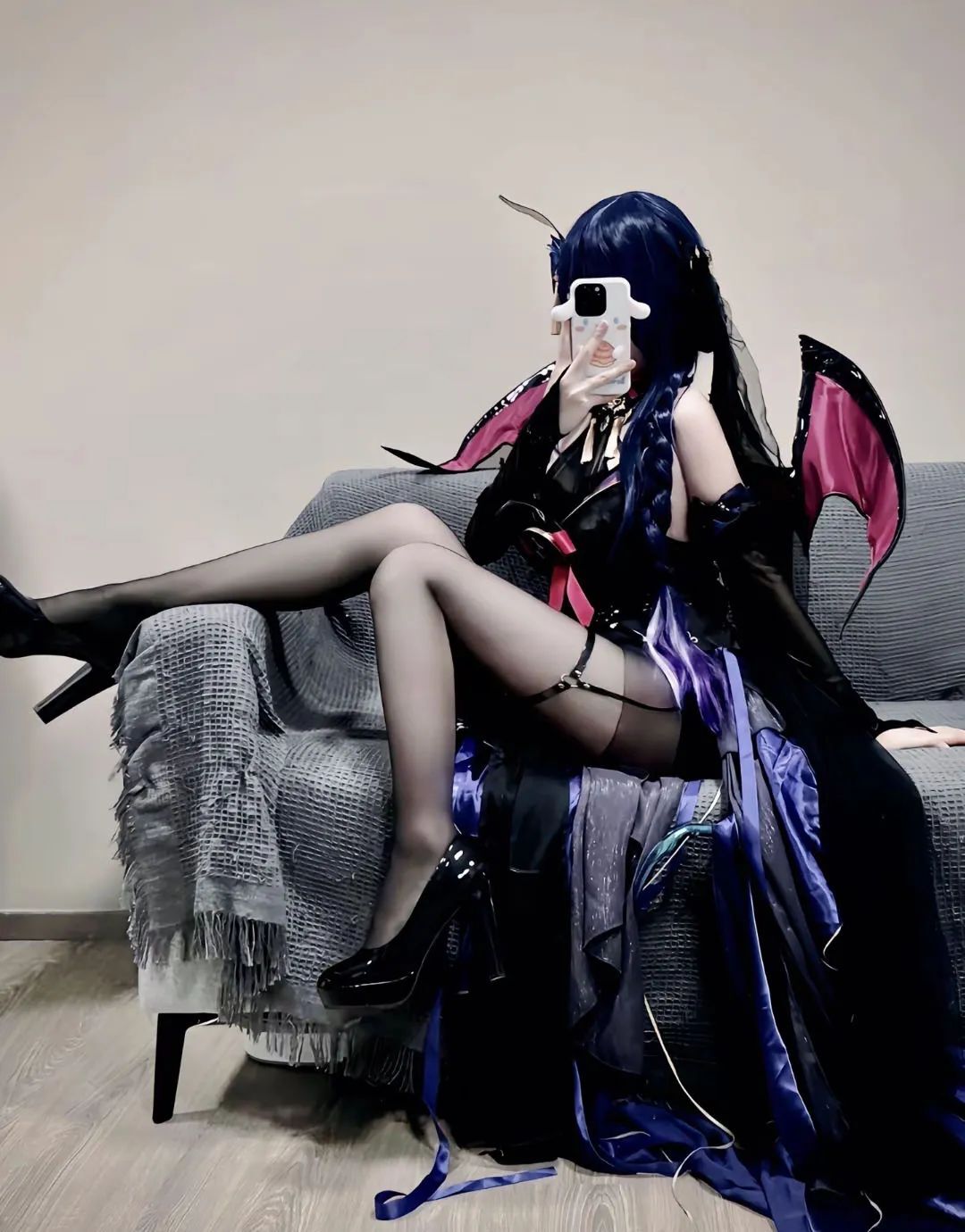 原神cos：申鹤女仆让人心动！白丝婚纱刻晴！兔女郎甘雨谁能不爱？制服OL雷神太顶级了！