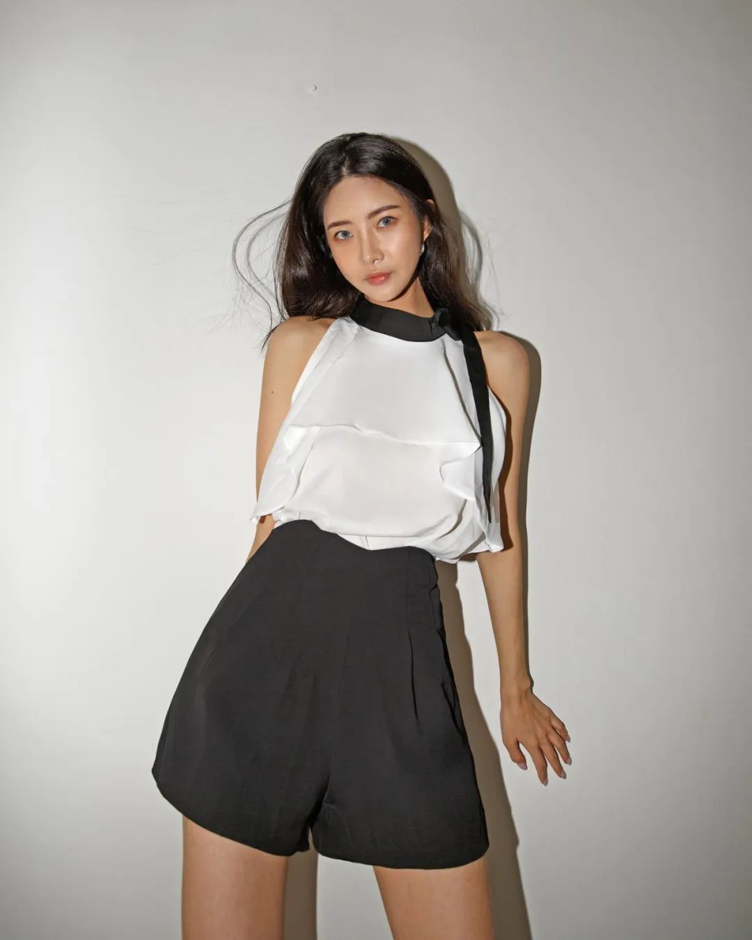 INS美女|韩国网红模特卢奎珸（nohkyuo），性感泳装品牌老板娘