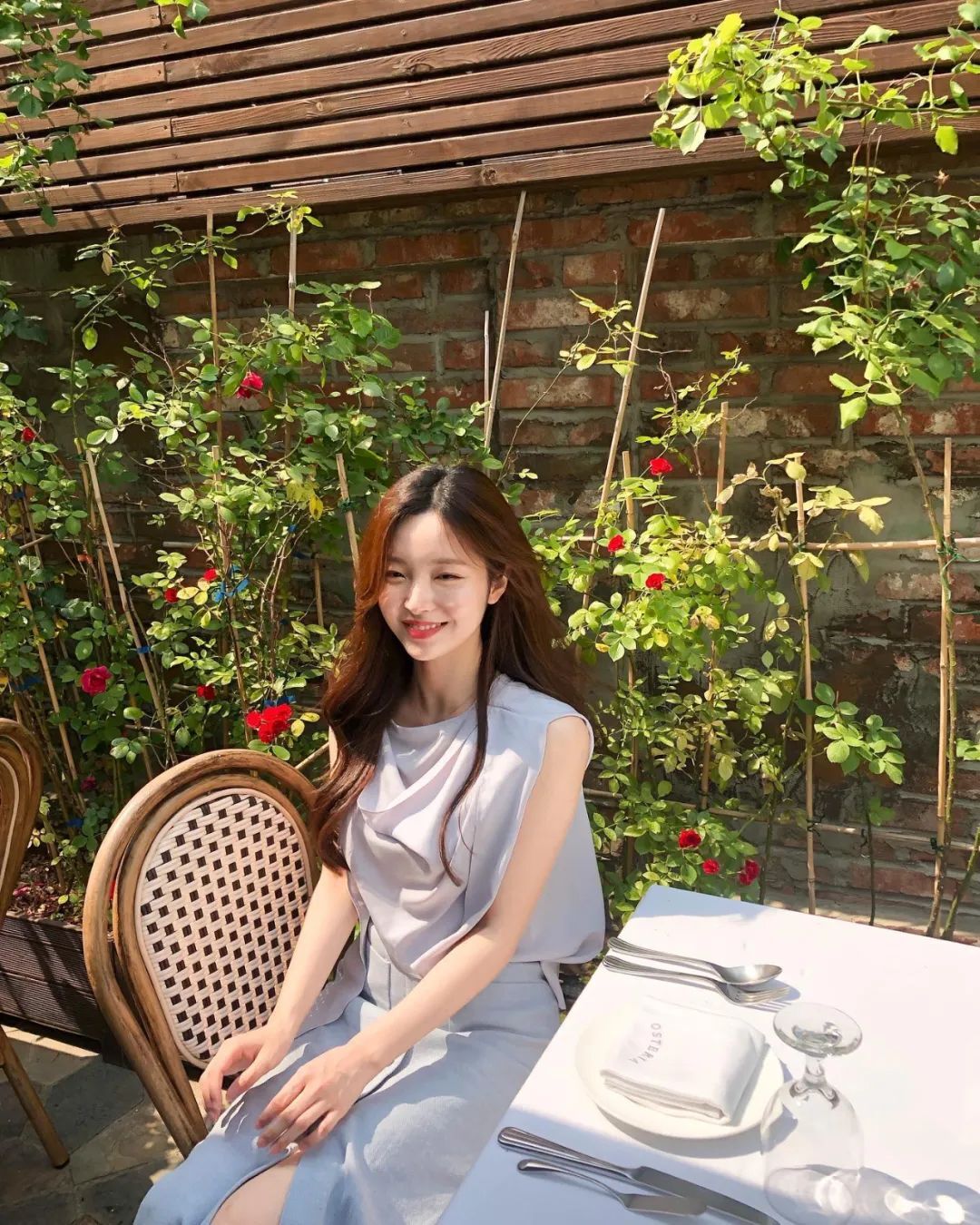INS美女 | 韩国网红模特金娜熙，仙气知性