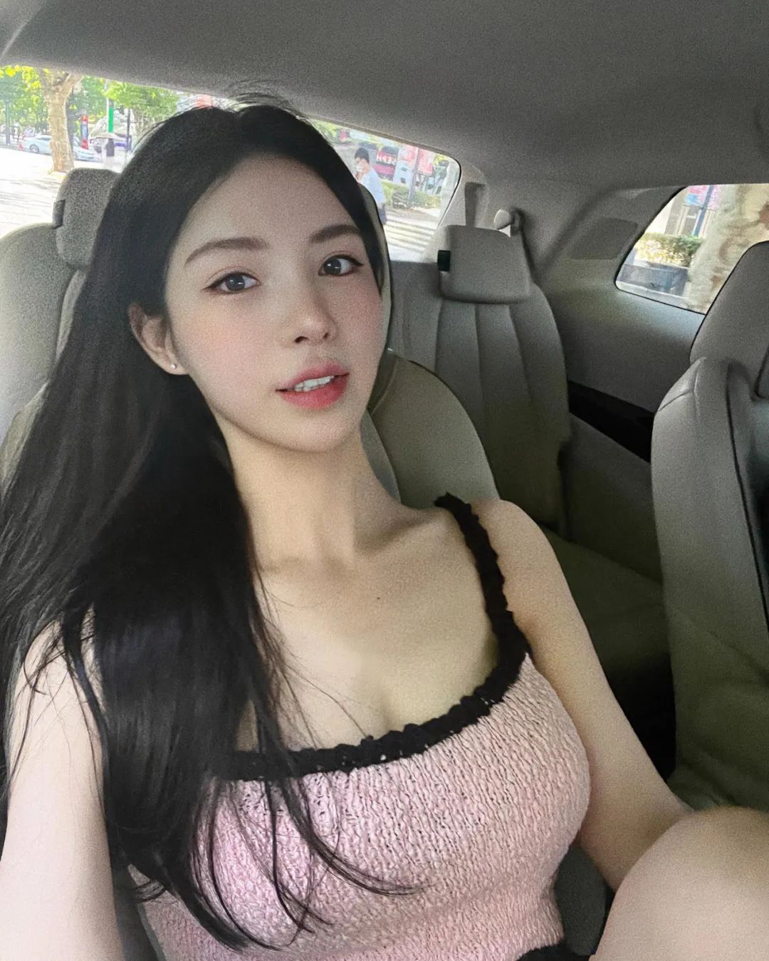 INS美女 | 韩国模特Becky，御姐的性感