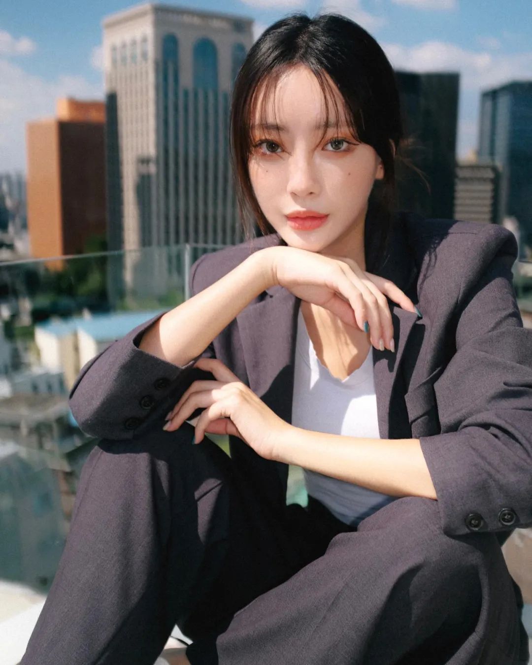 INS美女 | 韩国模特haesoll，逆天身材完美颜值
