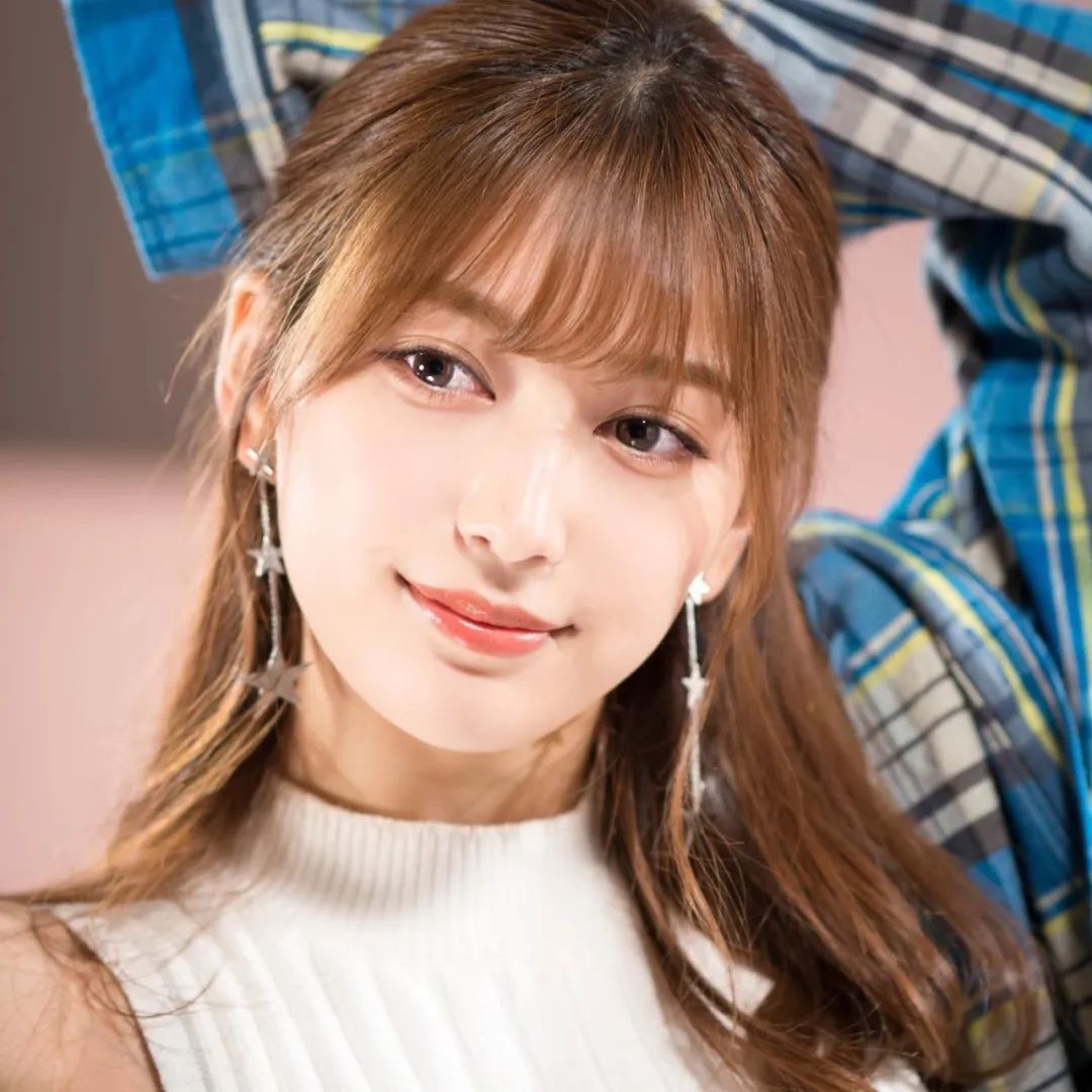 令和最强BODY，日本最美举牌女郎雪平莉左恋情曝光