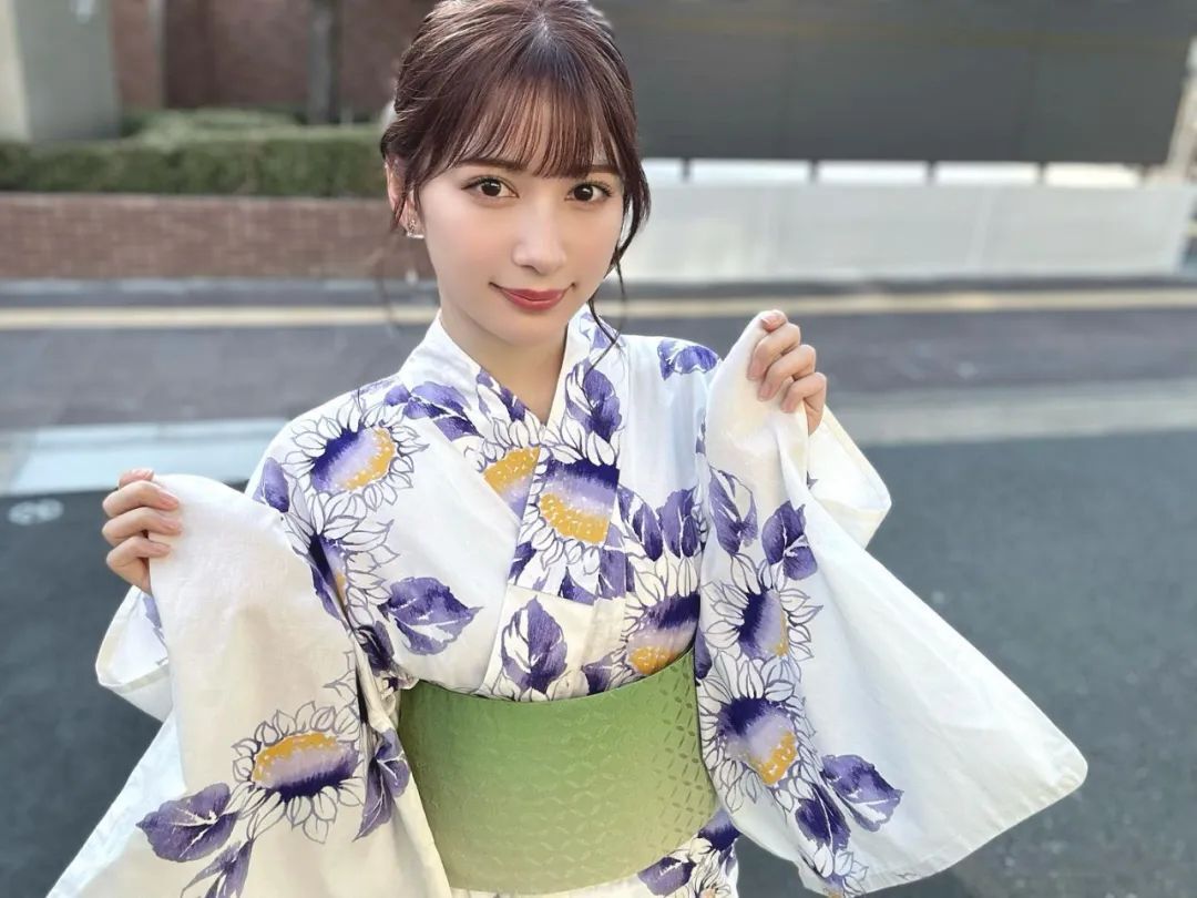 令和最强BODY，日本最美举牌女郎雪平莉左恋情曝光