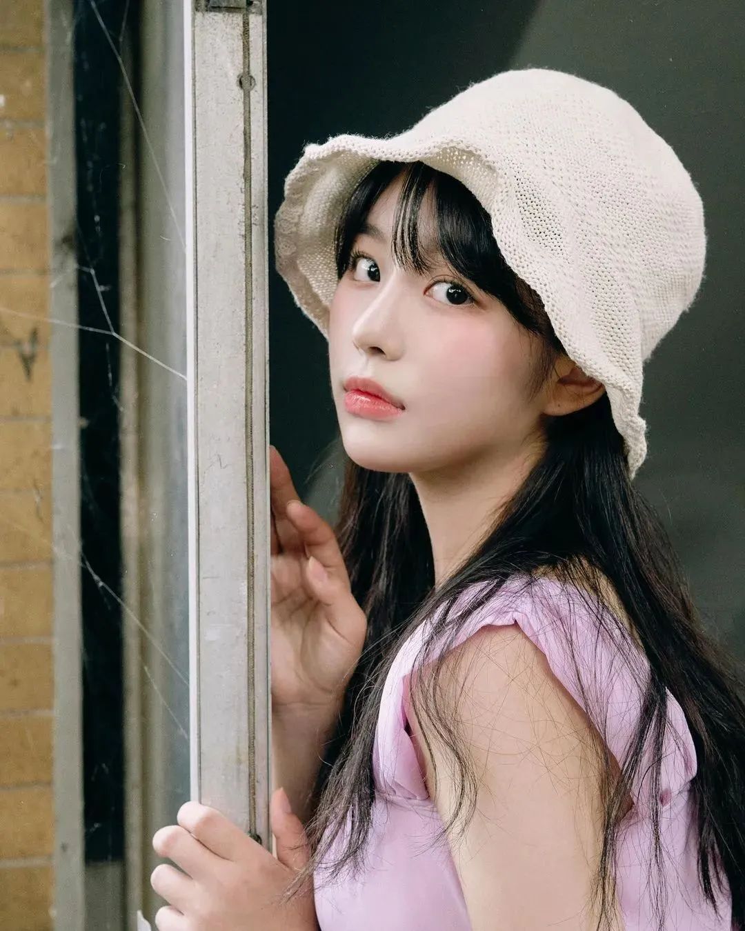 [仙女集]一枝红艳露凝香，云雨巫山枉断肠