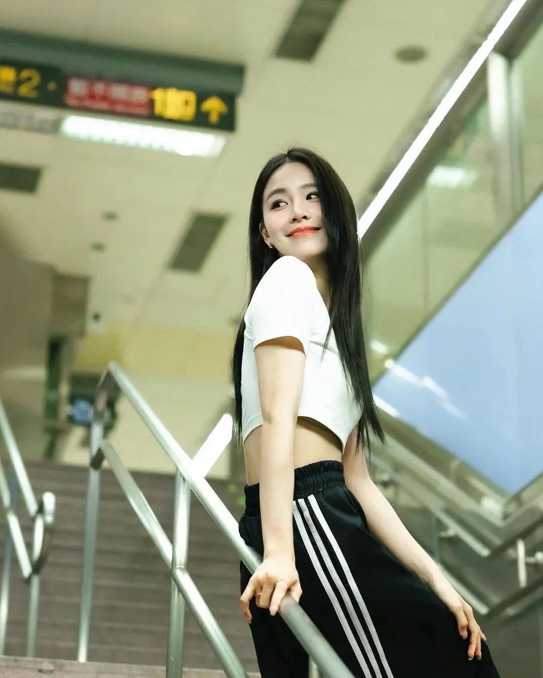 [仙女集]湾湾有女初长成，养在深闺人未识