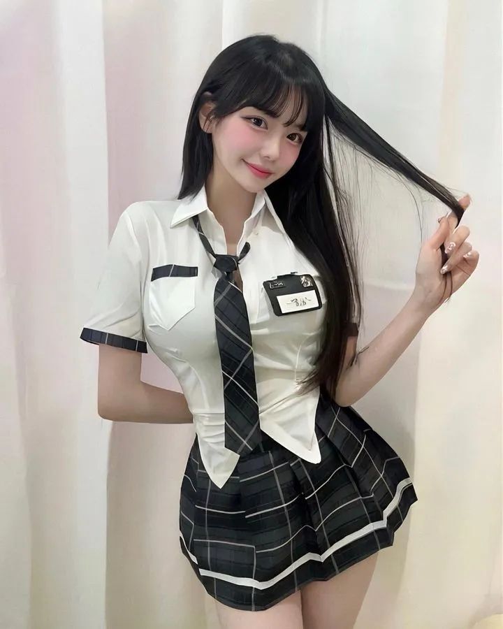 [仙女集]白皙肌肤火辣身材，她赢麻了