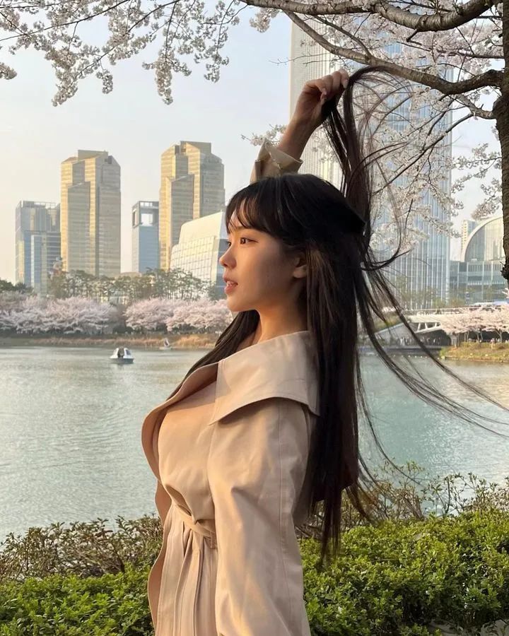 [仙女集]白皙肌肤火辣身材，她赢麻了