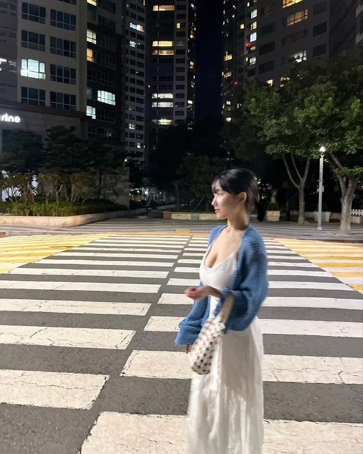 [仙女集]用两个字形容她：凶器