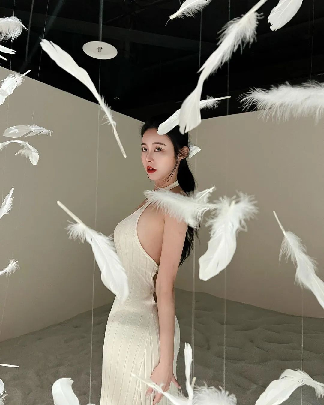 [仙女集]最甜奶茶妹，撩人小蛮腰