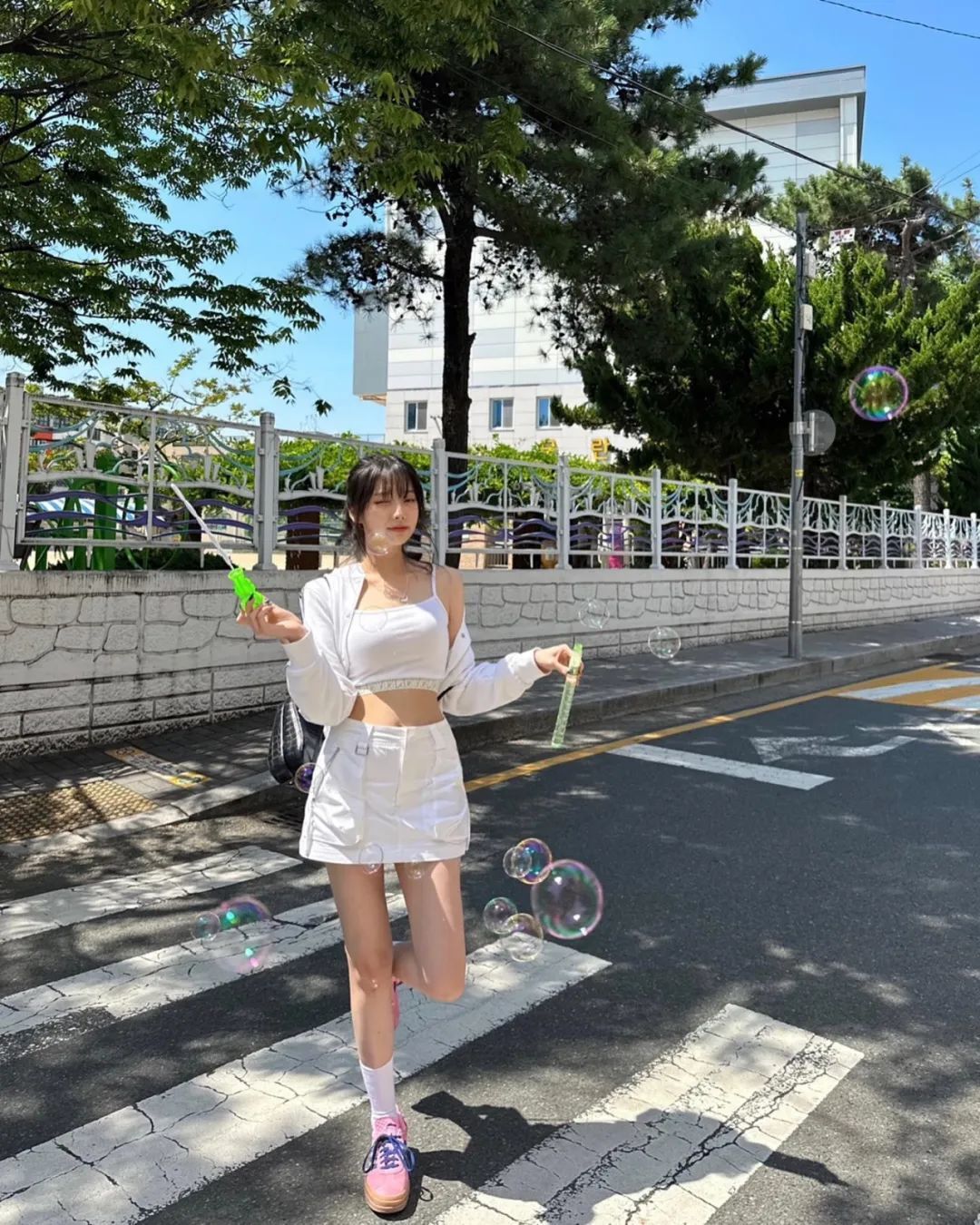 [仙女集]有凶器，有身材，还有...