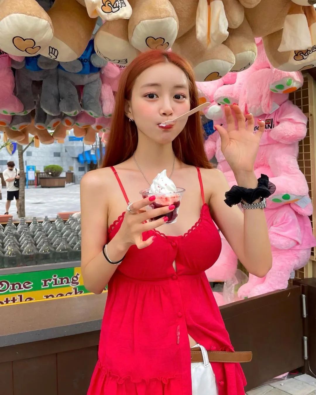 [仙女集]​这个身材，谁不迷糊！！